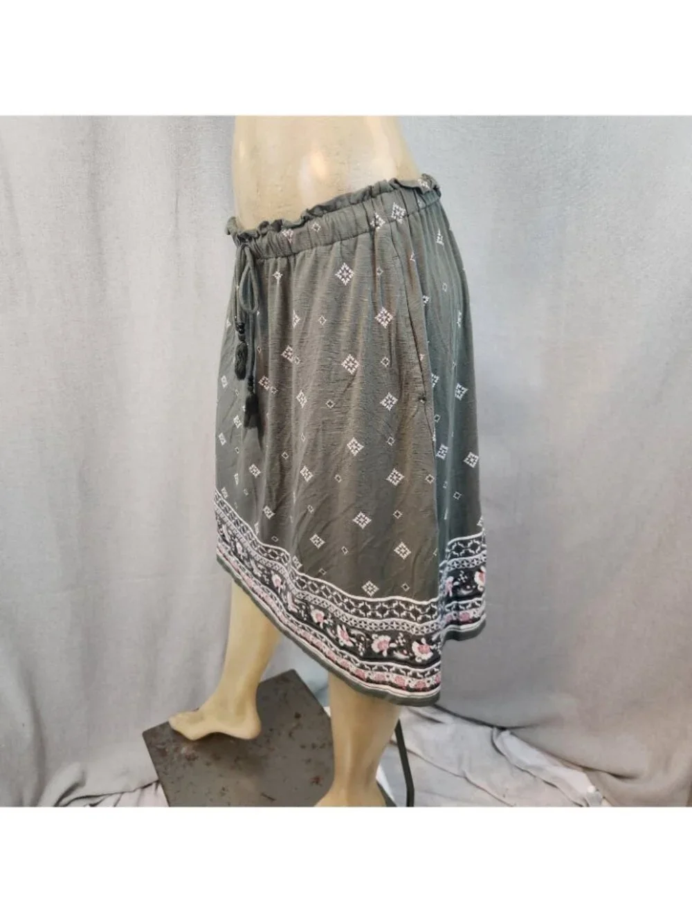 J Jill Olive Green Geometric Print Aline Drawstring Elastic Waist Skirt SMALL